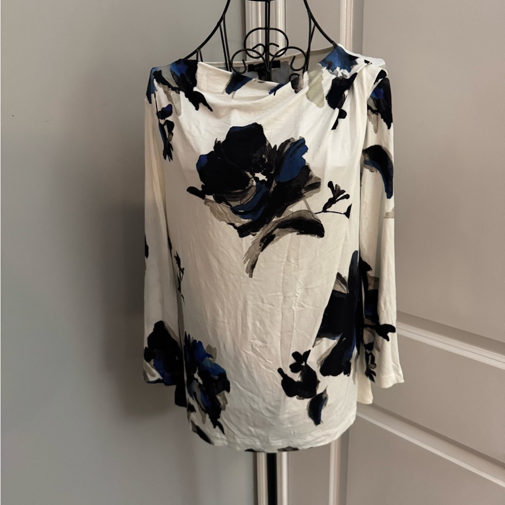 NWOT St John Floral 3/4 Sleeve Blouse Size Medium